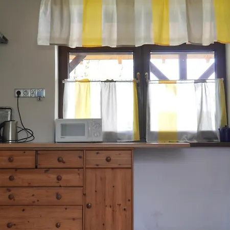 Z Widokiem Na Jezioro *