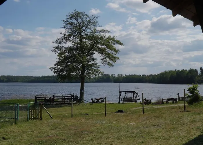 Z Widokiem Na Jezioro 度假居